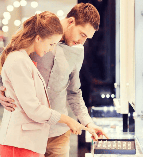 couple choosing their engagement rings