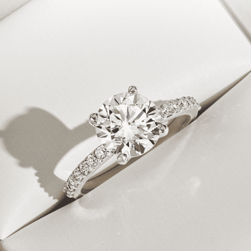 solitaire engagement ring